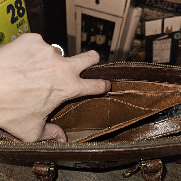 Dooney and Bourke Vintage All Weather Pebbled Leather Satchel Handbag Navy Blue - Picture 11 of 11